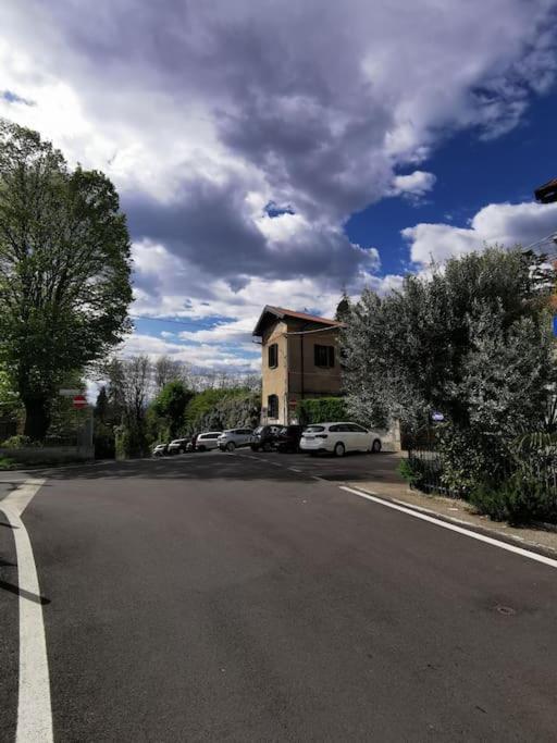 Curt Da Beta - Casa Vacanze Con Giardino In Corte Del XVIII Secolo Malnate Exterior foto